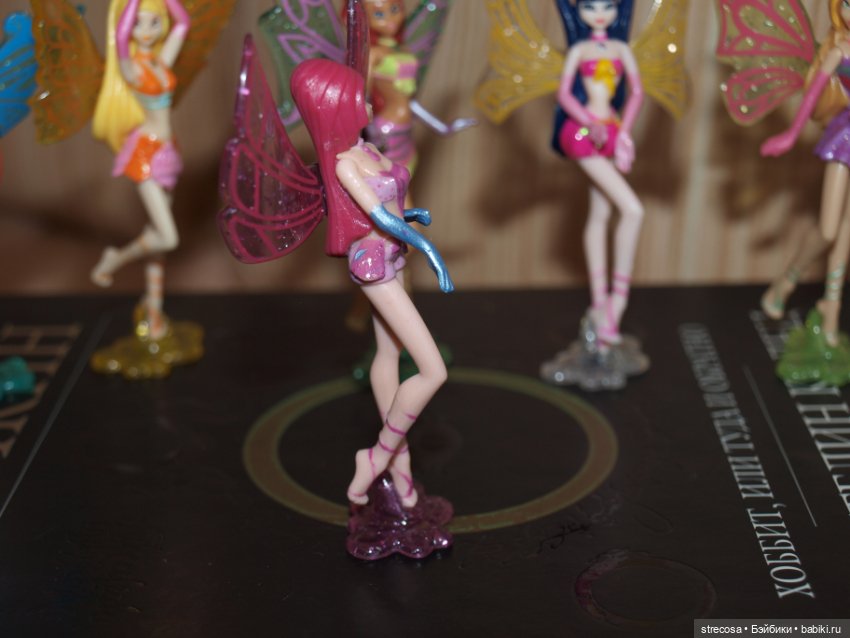 Куколки, которые селятся стайками