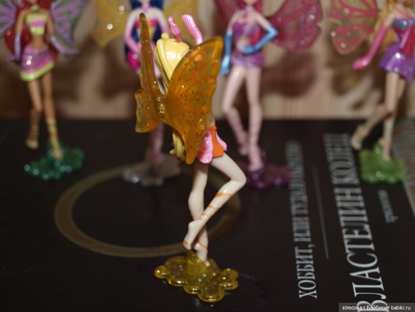 Куколки, которые селятся стайками