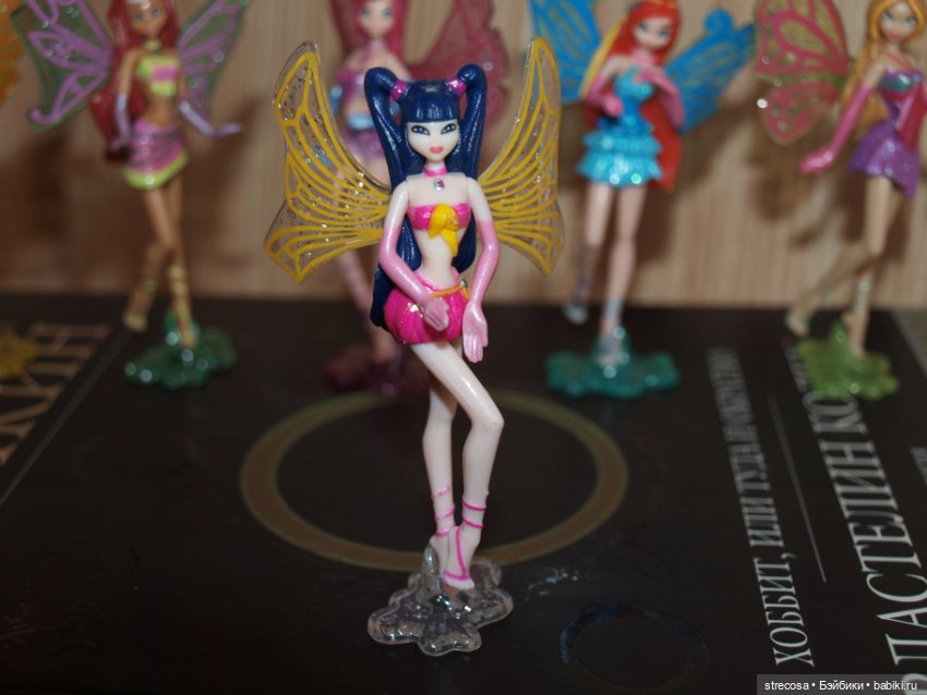 Куколки, которые селятся стайками