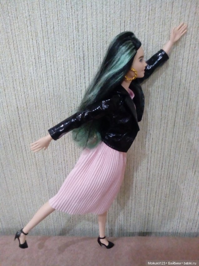 Новый наряд для Хельги — Куклы Barbie (Барби): Looks (фото 8)