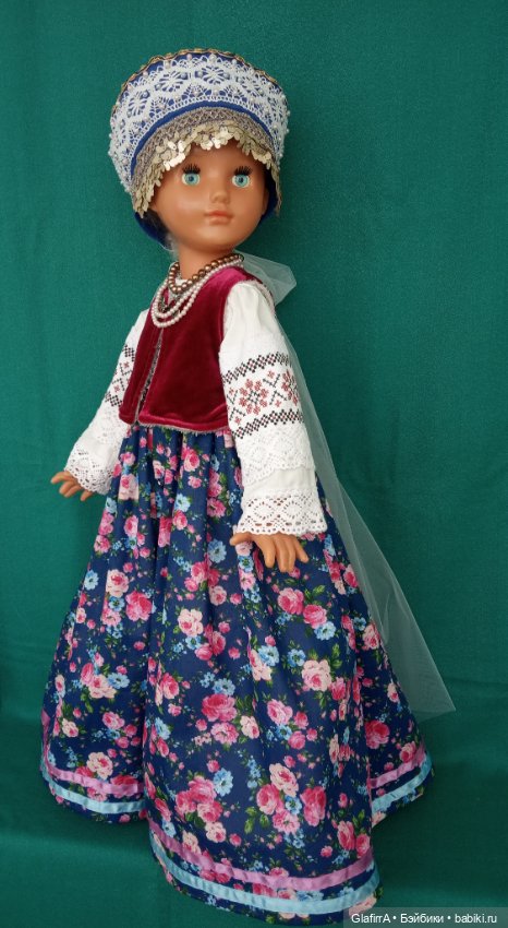 «Во всех ты, душенька, нарядах хороша!..» Две сестрицы - на выданье девицы (фото 8)