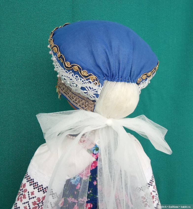 «Во всех ты, душенька, нарядах хороша!..» Две сестрицы - на выданье девицы (фото 7)