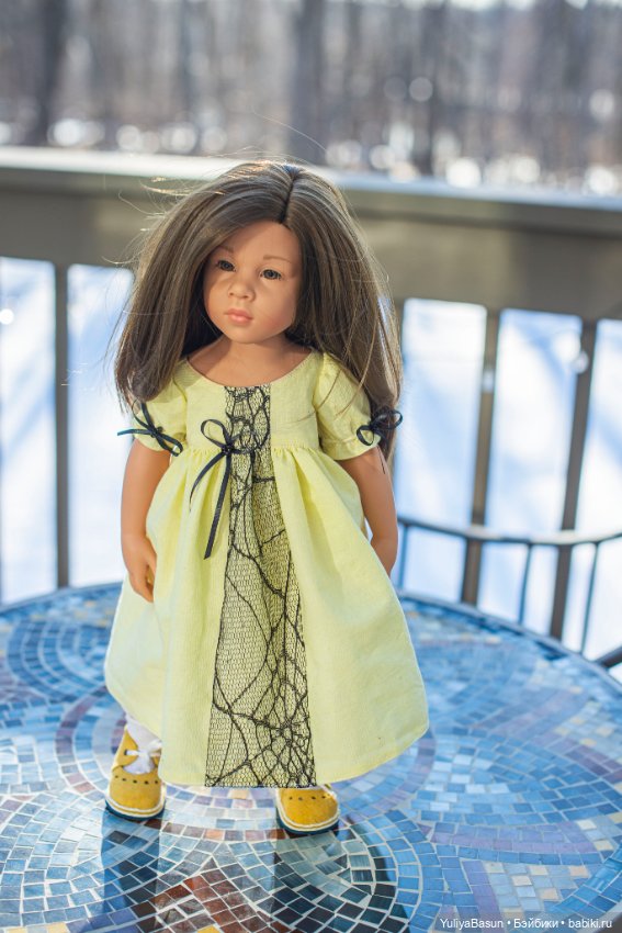 Дуновение весны. Платья на девочек Готц. (Плюс простенькая выкройка)