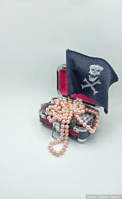 Йо-хо-хо и бутылка рома — Авторские вязаные куклы: интерьерные