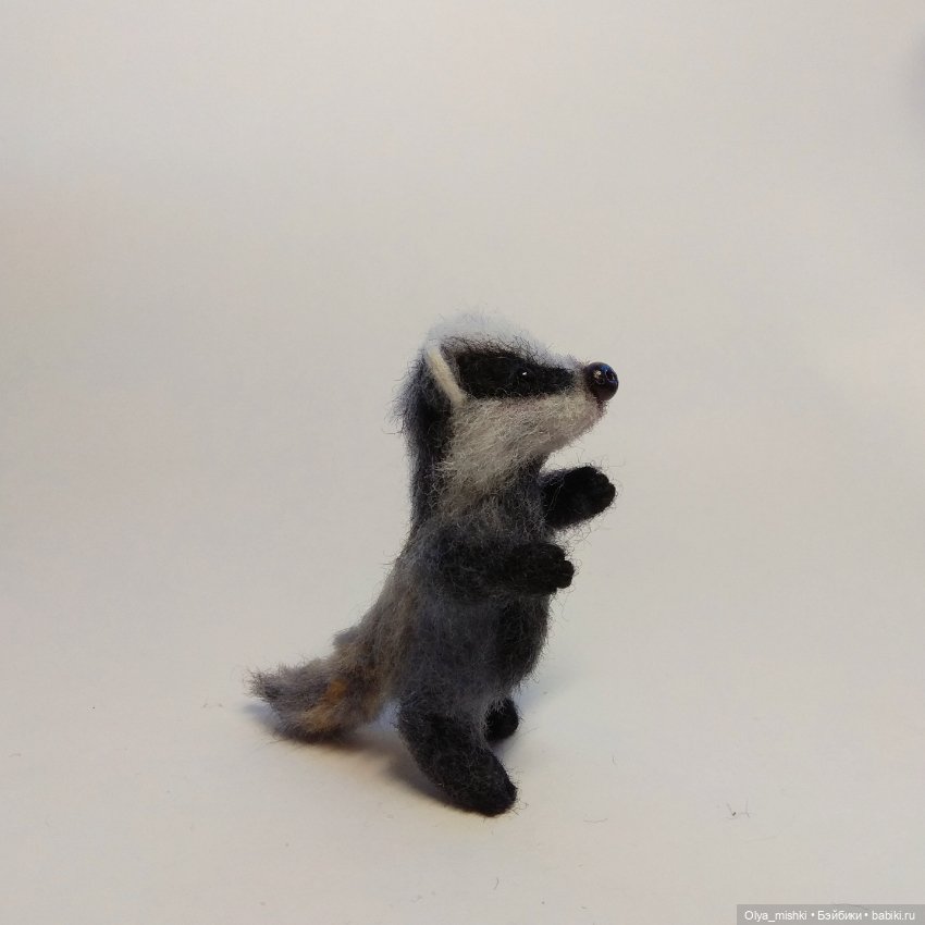 Барсучок — Валяные игрушки из шерсти: сухое валяние (фото 9)