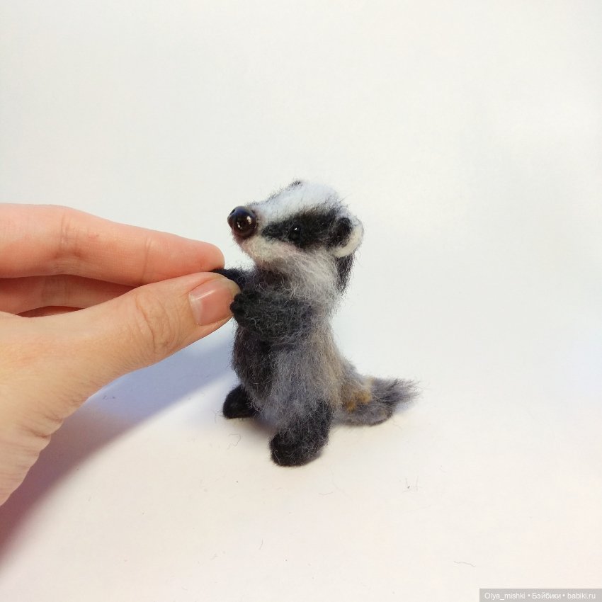 Барсучок — Валяные игрушки из шерсти: сухое валяние (фото 7)