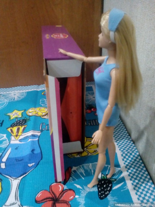 Спящая красавица. Обзор кровати (фото 3)