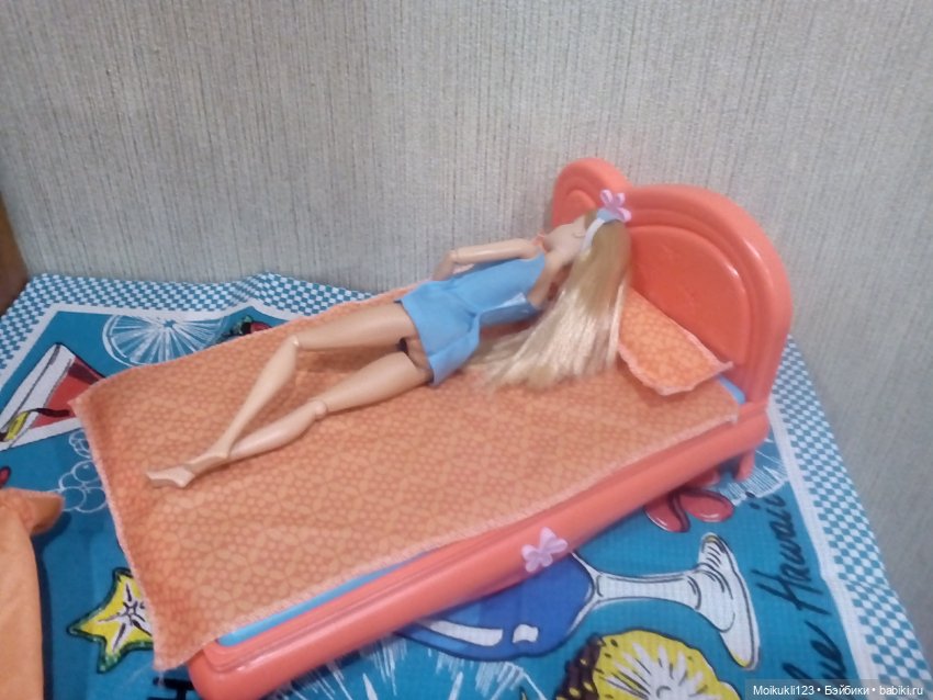 Спящая красавица. Обзор кровати