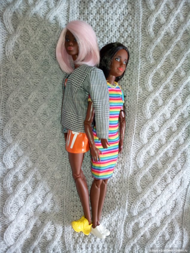 Пересадка — Куклы Barbie (Барби): Looks (фото 2)