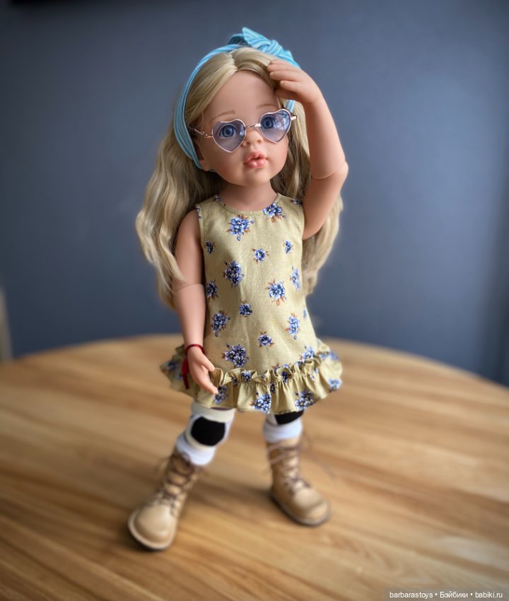 Обувные кукольные будни - или как к сапогам сшился целый гардероб