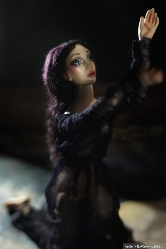 Чёрная фиалка, царевны и демоны (фото 10)