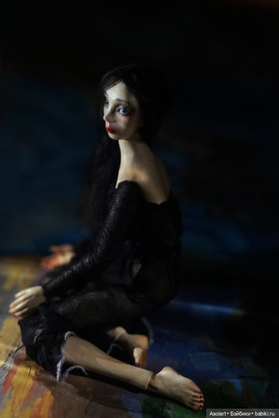 Чёрная фиалка, царевны и демоны