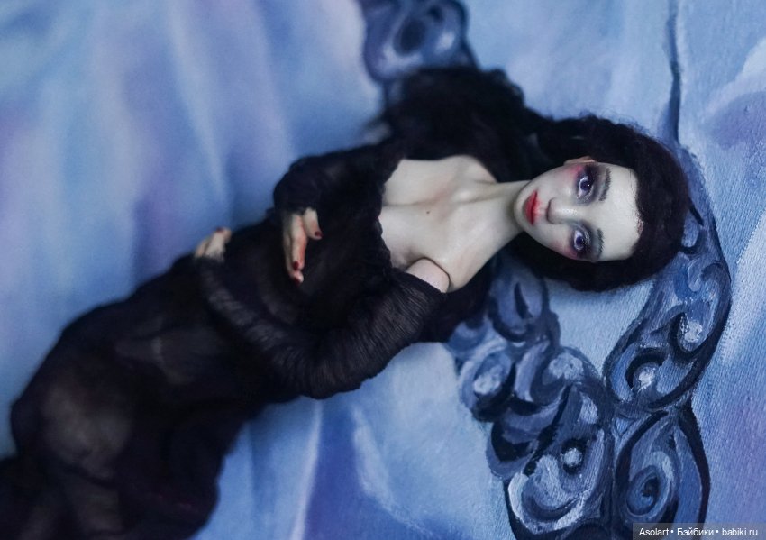 Чёрная фиалка, царевны и демоны (фото 2)