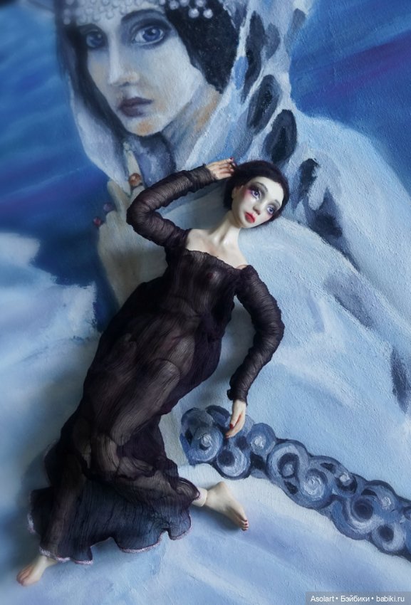 Чёрная фиалка, царевны и демоны