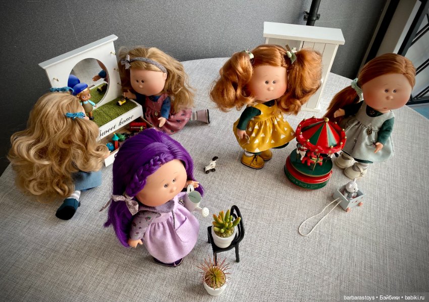 Кукольные будни - чем занимаются булочки Мии