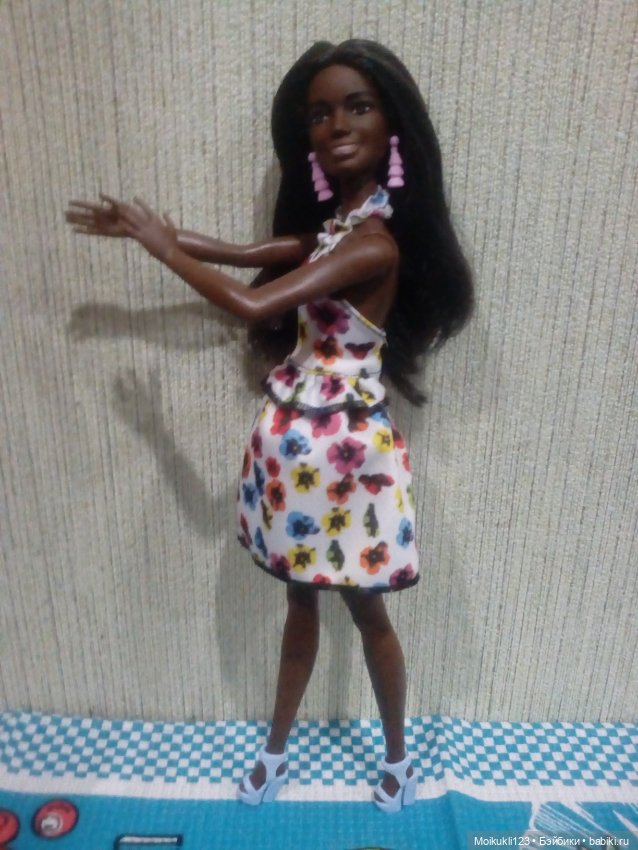 Идеальная барби — Куклы Barbie (Барби): Looks (фото 6)