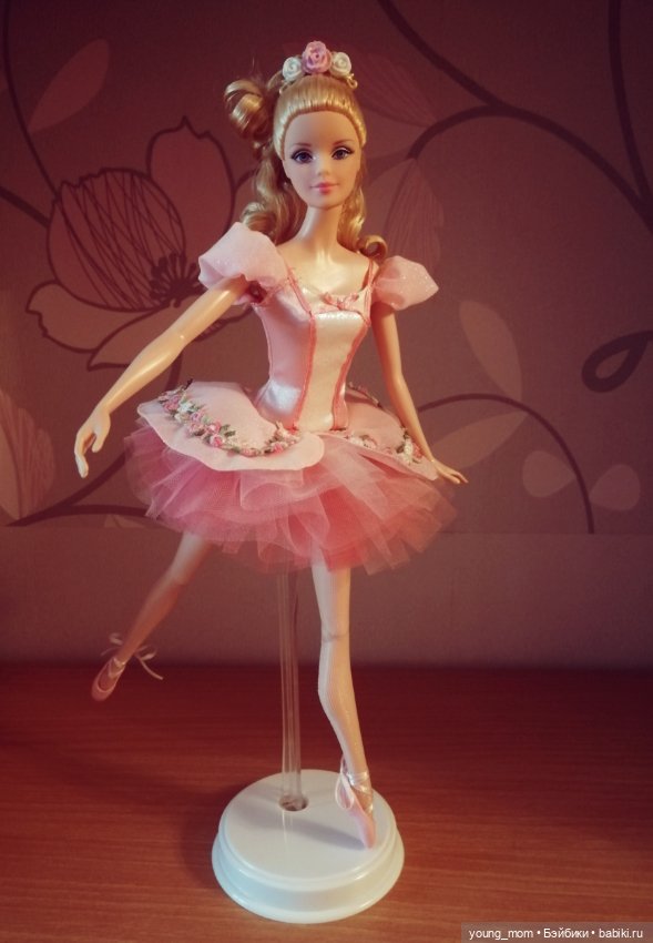 Фотосессия Барби-балерины 2013 года "Мечты о балете" (Barbie Collector Ballet Wishes Doll) (фото 4)