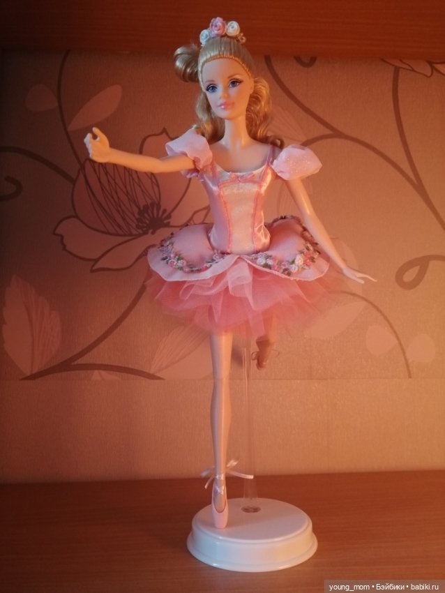 Фотосессия Барби-балерины 2013 года "Мечты о балете" (Barbie Collector Ballet Wishes Doll) (фото 5)