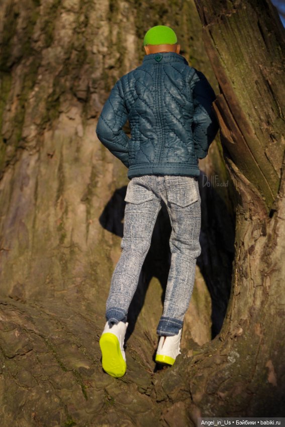 Первый выход — Куклы Barbie (Барби): Looks (фото 4)