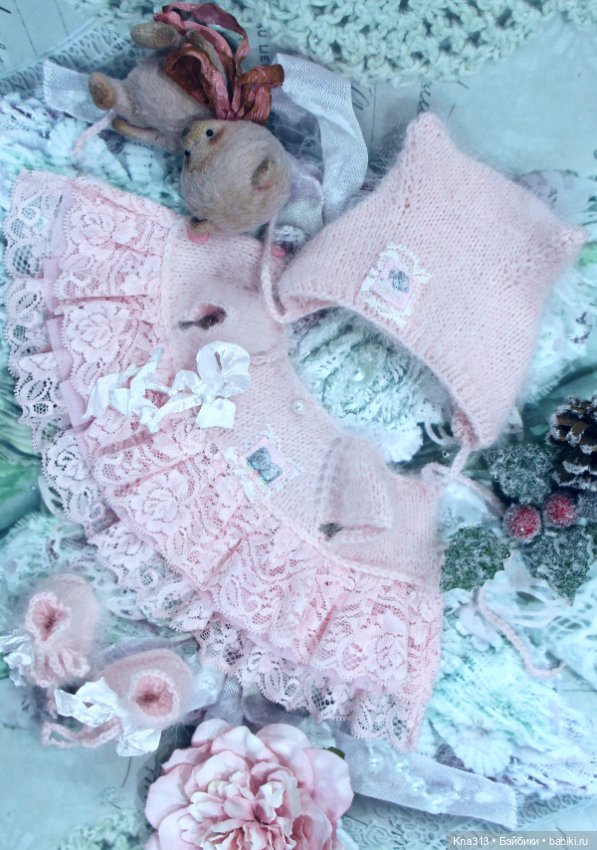 Сегодня наряжали пупса от Paola Reina