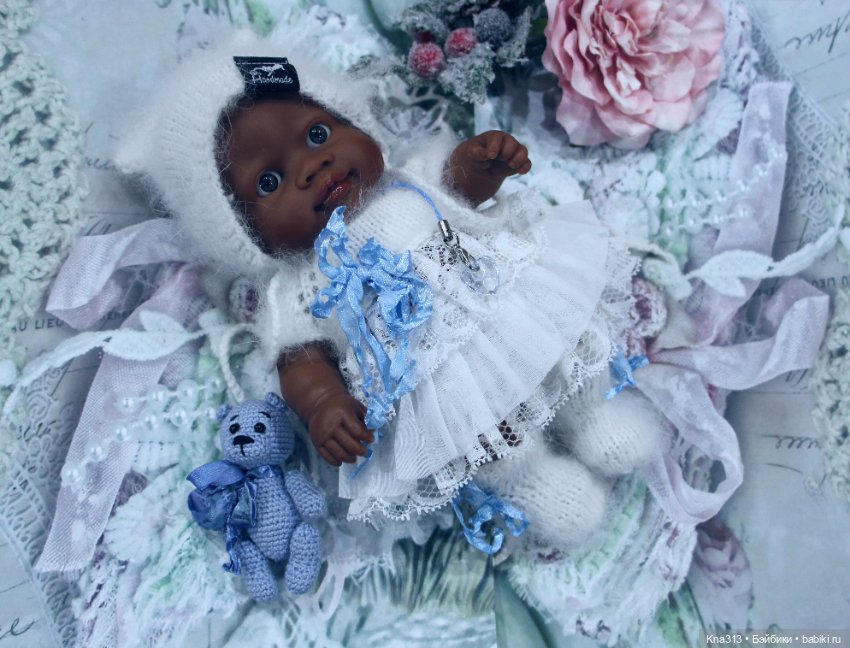 Сегодня наряжали пупса от Paola Reina (фото 6)