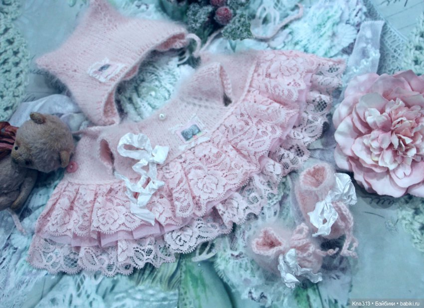 Сегодня наряжали пупса от Paola Reina