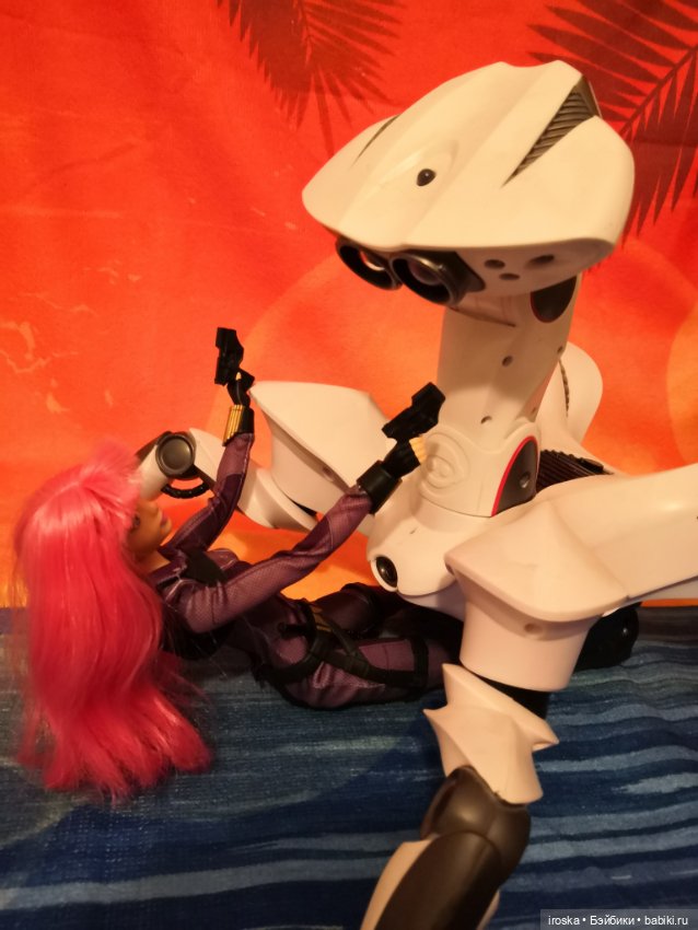 А на краю Вселенной — Куклы Barbie (Барби): Looks (фото 8)