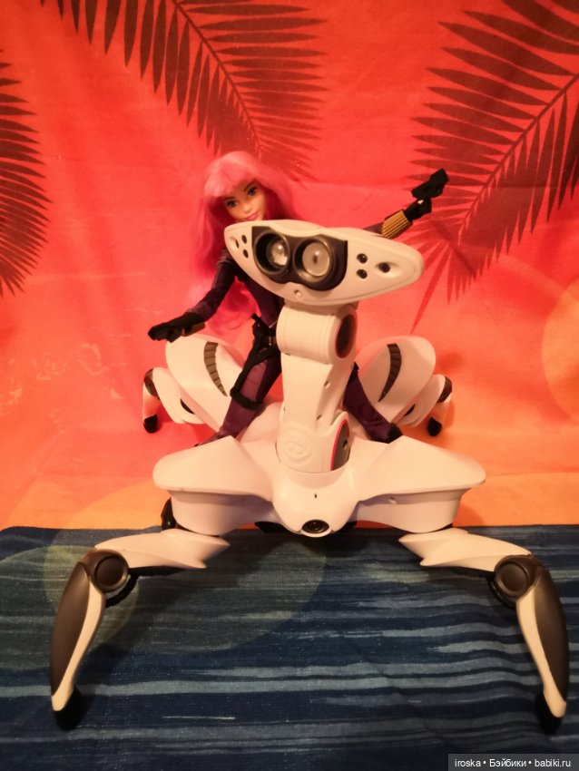 А на краю Вселенной — Куклы Barbie (Барби): Looks (фото 6)