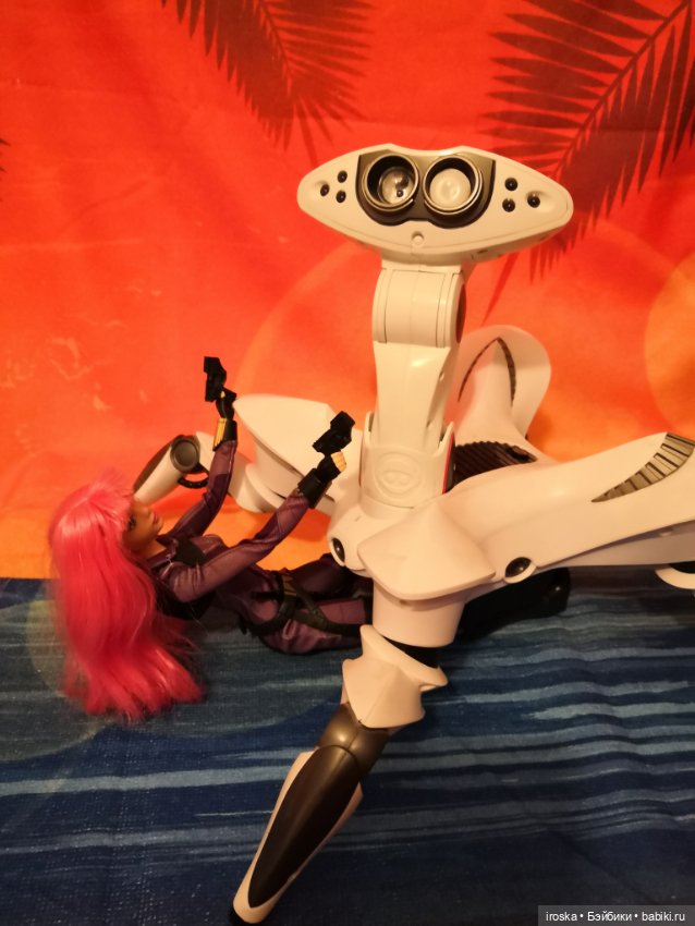 А на краю Вселенной — Куклы Barbie (Барби): Looks (фото 9)