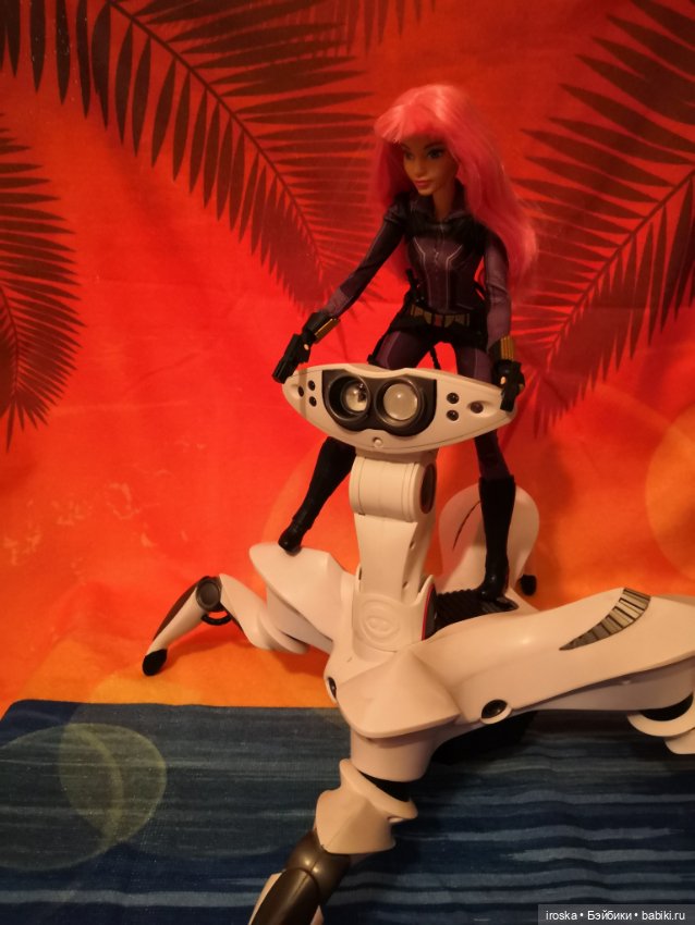 А на краю Вселенной — Куклы Barbie (Барби): Looks (фото 10)