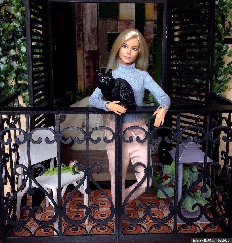 Балкон. Пожалуй лучшая моя находка для кукольных фотосессий