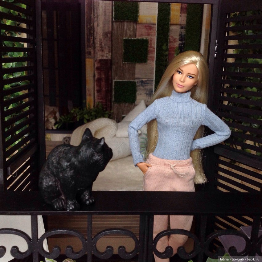 Балкон. Пожалуй лучшая моя находка для кукольных фотосессий