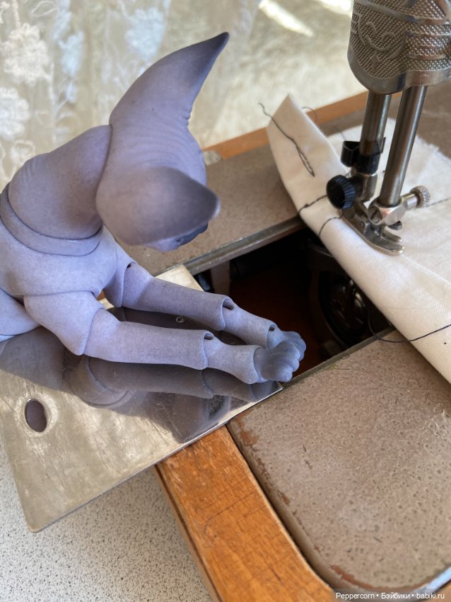 Старая швейная машинка — Разные куклы BJD (БЖД): редкие бренды (фото 3)