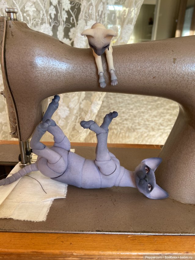 Старая швейная машинка — Разные куклы BJD (БЖД): редкие бренды (фото 7)