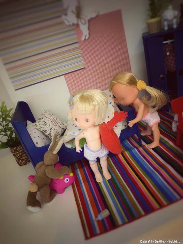 Динозавр раздора или новая мебель для малышек (фото 10)