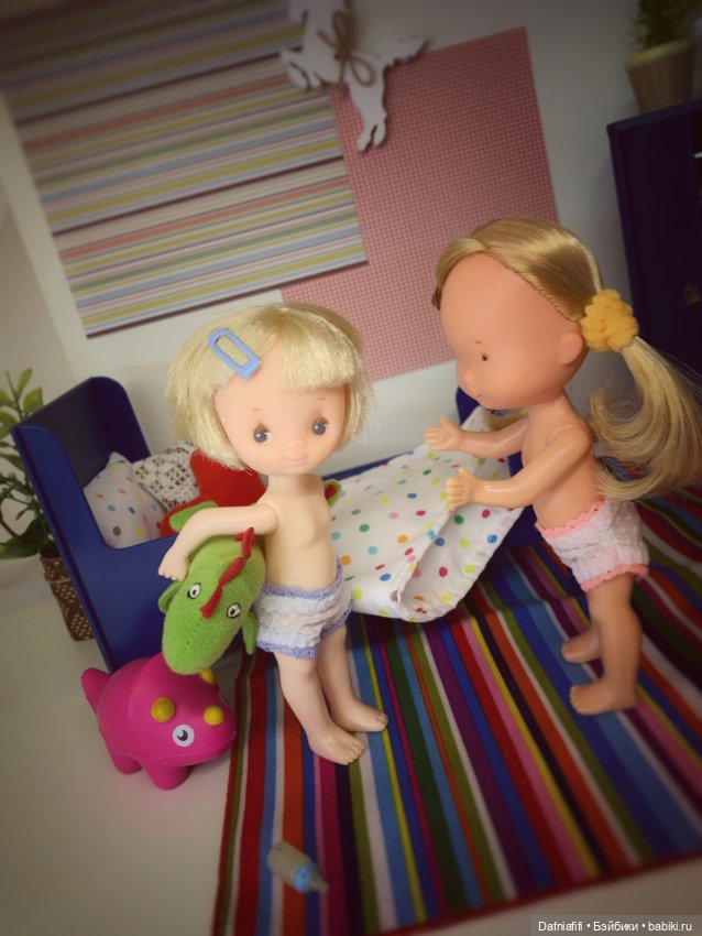 Динозавр раздора или новая мебель для малышек (фото 5)