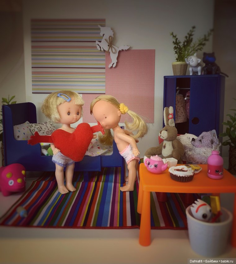 Динозавр раздора или новая мебель для малышек (фото 7)