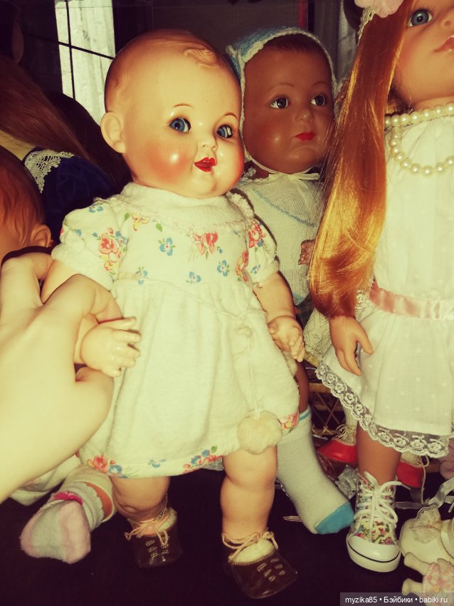 Первые шаги — Редкие антикварные куклы и реплики: воск