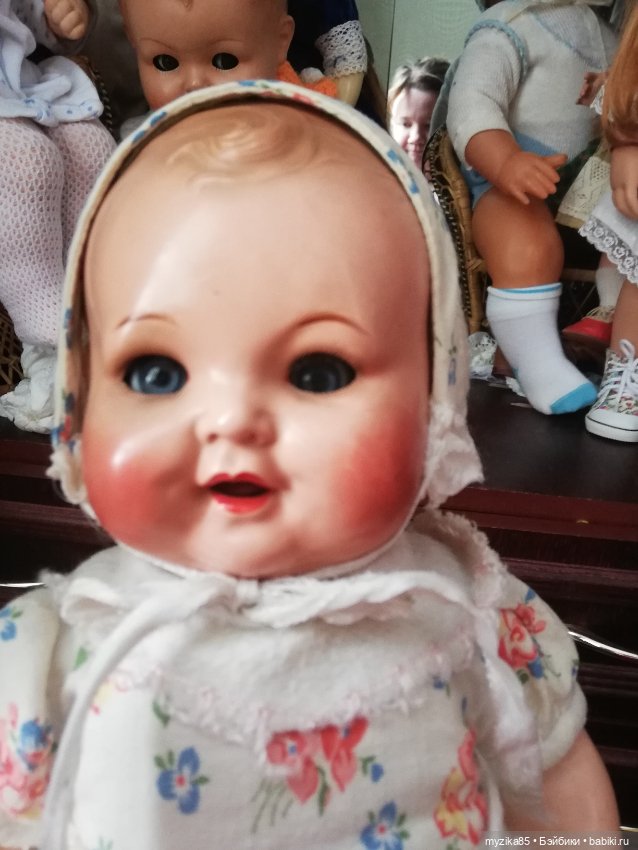 Первые шаги — Редкие антикварные куклы и реплики: воск (фото 3)