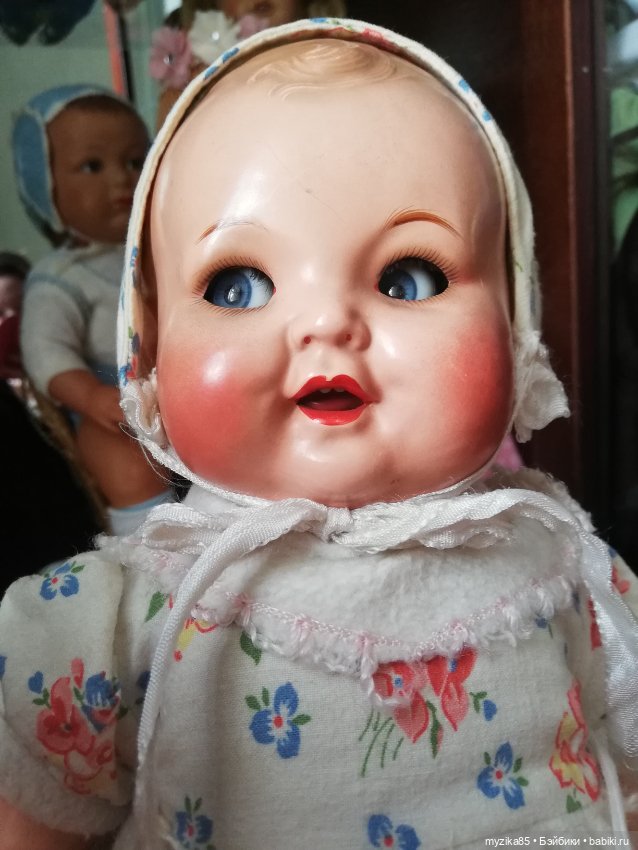 Первые шаги — Редкие антикварные куклы и реплики: воск (фото 5)