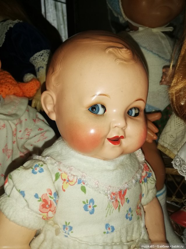Первые шаги — Редкие антикварные куклы и реплики: воск