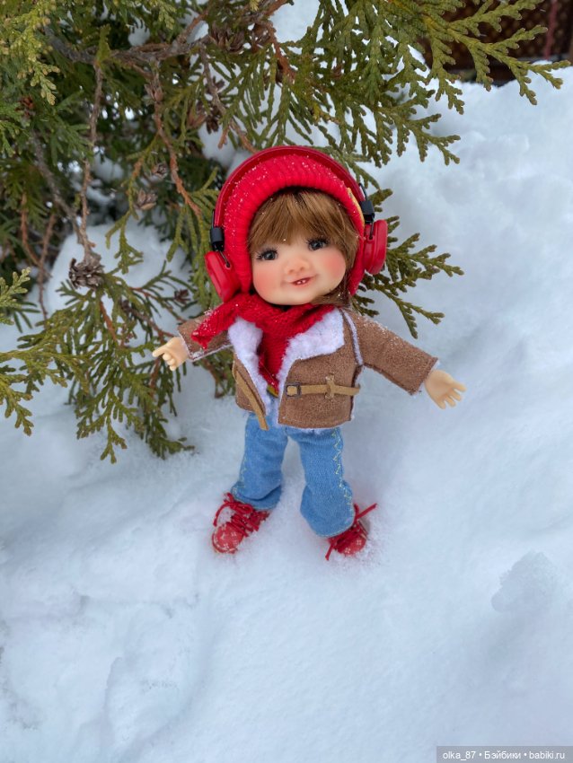 Моя любимая красная шапочка Или Весна ты где? Giggi Meadow dolls (фото 10)