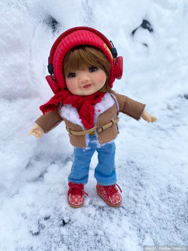 Моя любимая красная шапочка Или Весна ты где? Giggi Meadow dolls (фото 3)