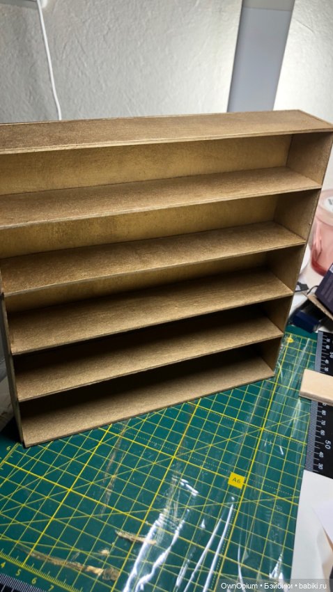 Стеллаж для книг из переплетного картона (фото 5)