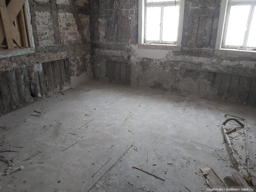 Дом с сюрпризом — Редкие антикварные куклы и реплики: воск