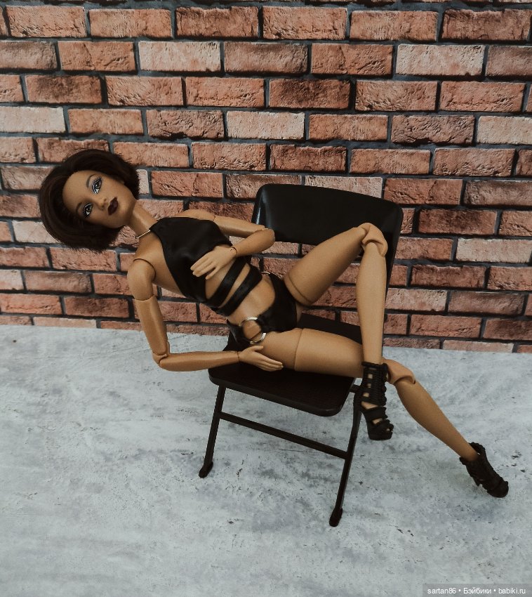 Chair dance — Куклы Barbie (Барби): Looks (фото 3)