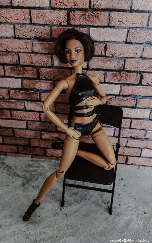 Chair dance — Куклы Barbie (Барби): Looks