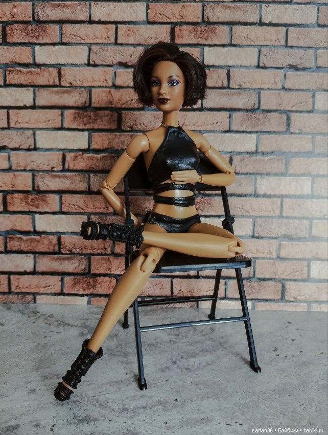 Chair dance — Куклы Barbie (Барби): Looks