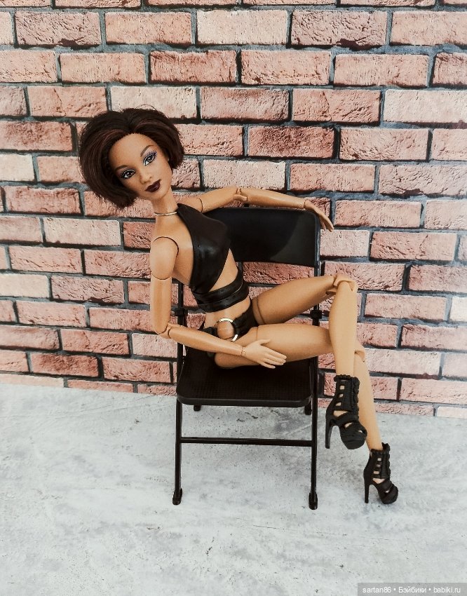 Chair dance — Куклы Barbie (Барби): Looks (фото 7)