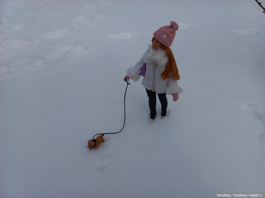Прогулка в парке — Куклы Barbie (Барби): Looks (фото 2)